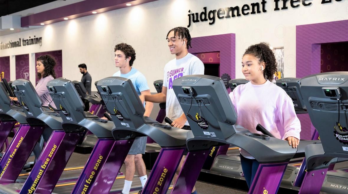 Planet Fitness Gyms Offer Free Summer Workout Program for Teens